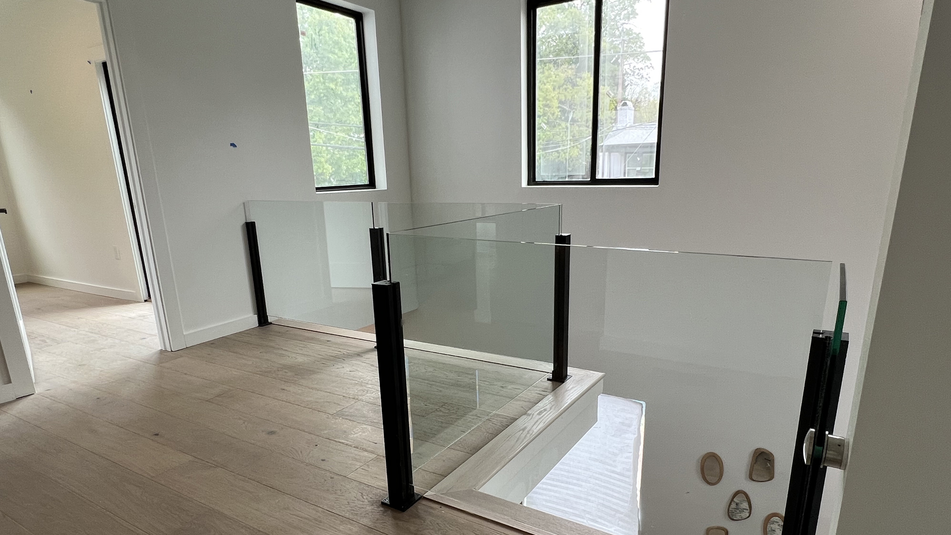 Standard Glass Railing System in Atlanta | Atlanta Railings